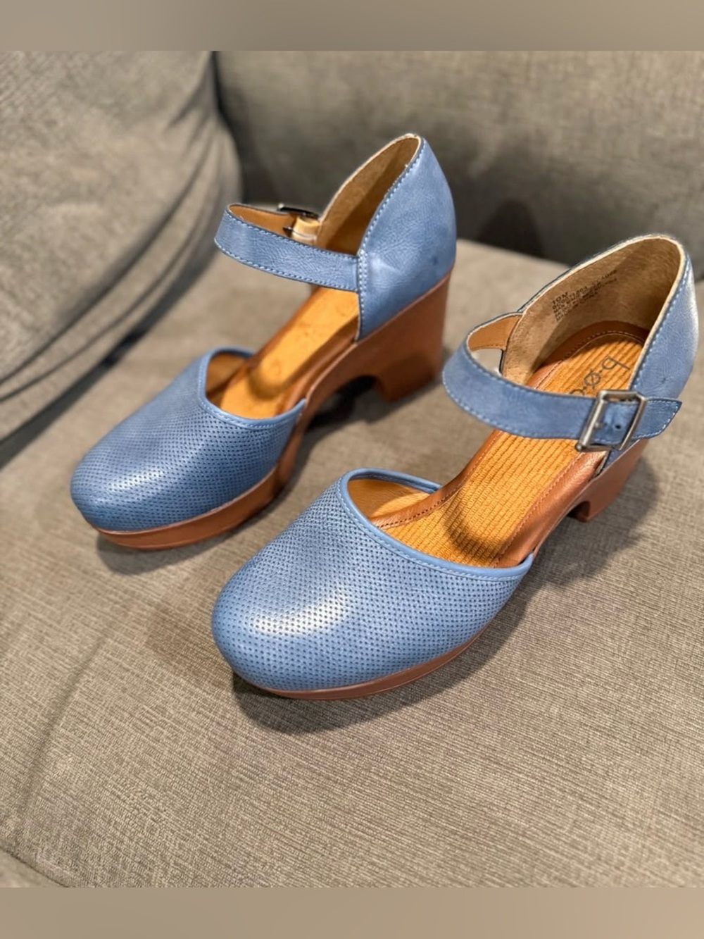 Born Blue Leather Mary Jane Platform Clogs Heels Size 10 NWOT Never Worn - Picture 6 of 6